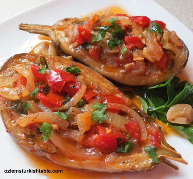 Aubergines stuffed with onion, garlic and tomatoes in olive oil; Imam