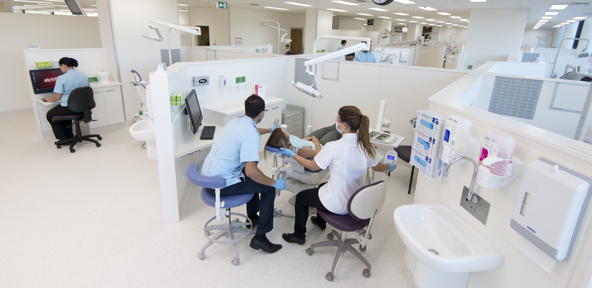 Griffith University Bachelor of Dental Health Science & Master of