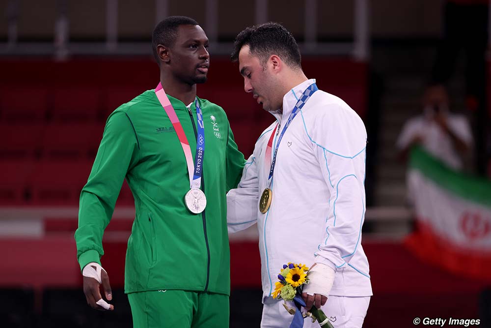 Olympic gold medal karate match ruined after spectacular headkick KO