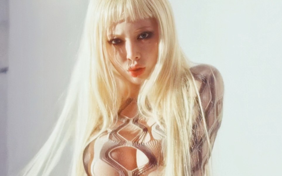 HyunA's "Attitude" dance version MV released! - BiliBili