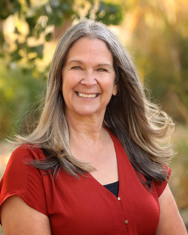 Cynthia Eller Ft. Colorado Real Estate