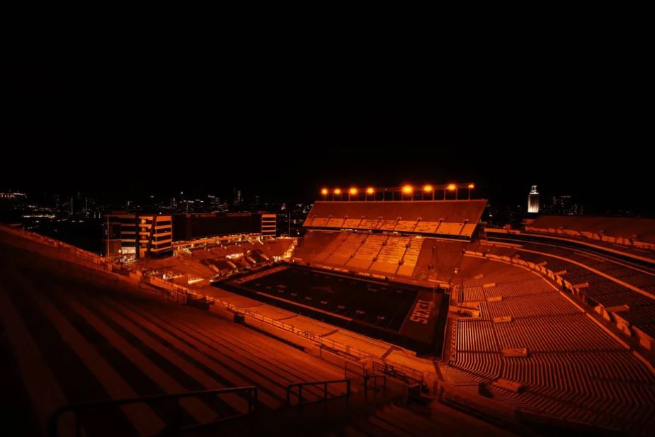 Texas to debut new LED lighting against Wyoming LEDinside