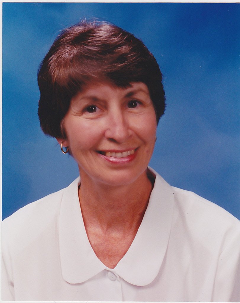 Clare Montanari Norwell, MA Real Estate Agent