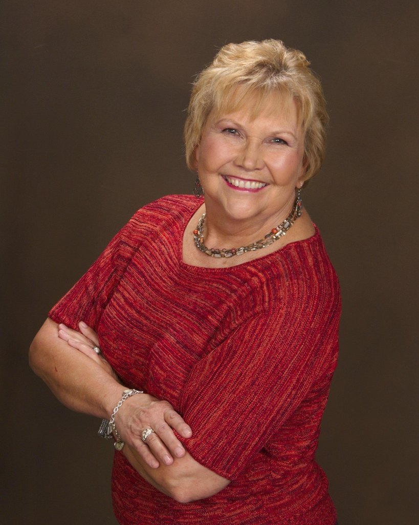ELAINE GIDDENS DOTHAN, AL Real Estate Agent