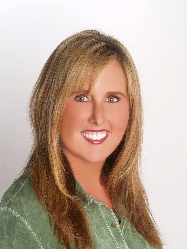 Julie Swartz ENCINITAS, CA Real Estate Agent