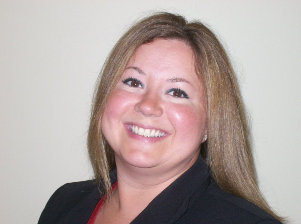 Tracie J Gray Warren, PA Real Estate Agent