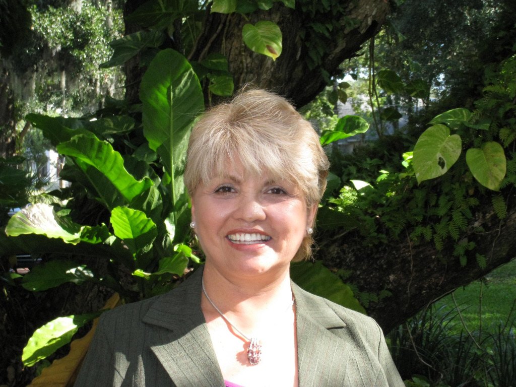 ANAMARIA NOLAN MOUNT DORA, FL Real Estate Agent