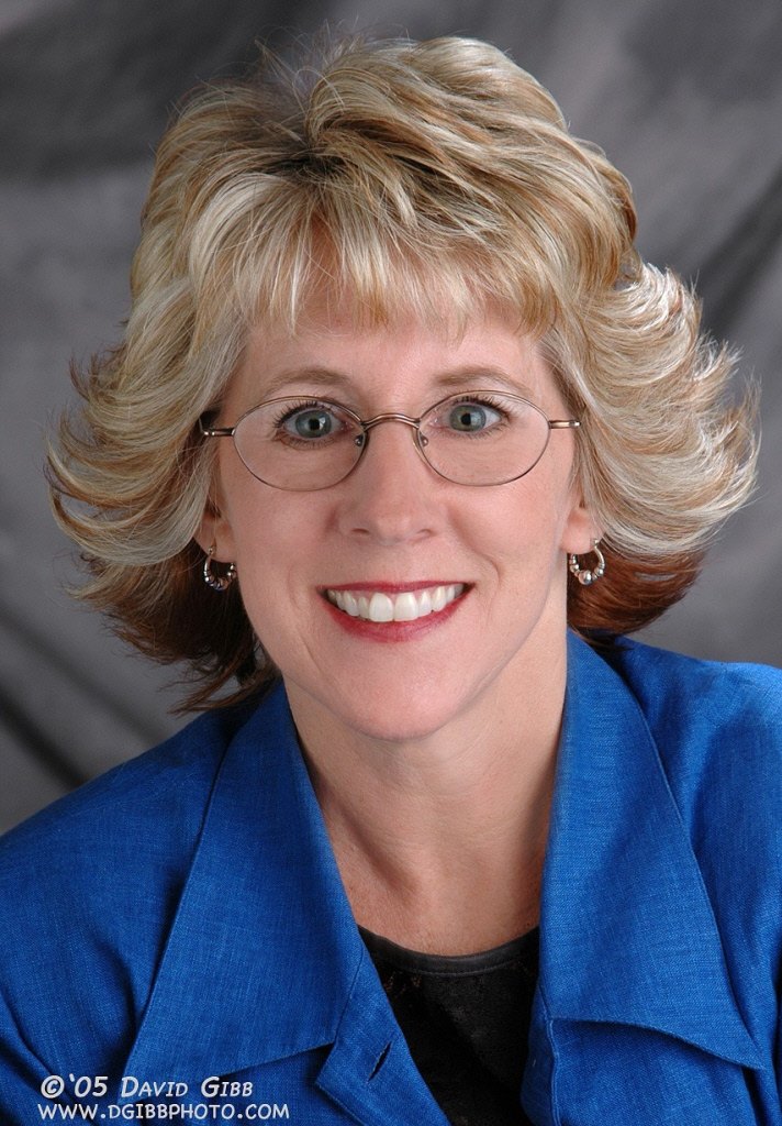 Vicki Friend GRANTS PASS, OR Real Estate Agent