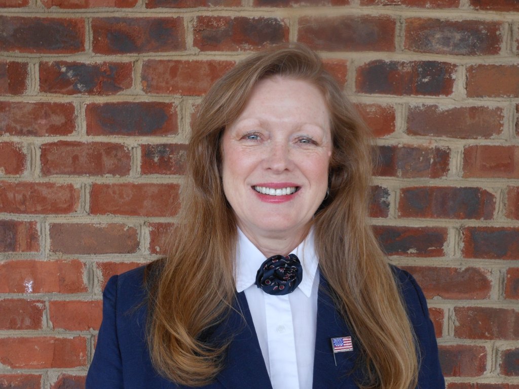 Cheryl Montecino LYNCHBURG, VA Real Estate Agent