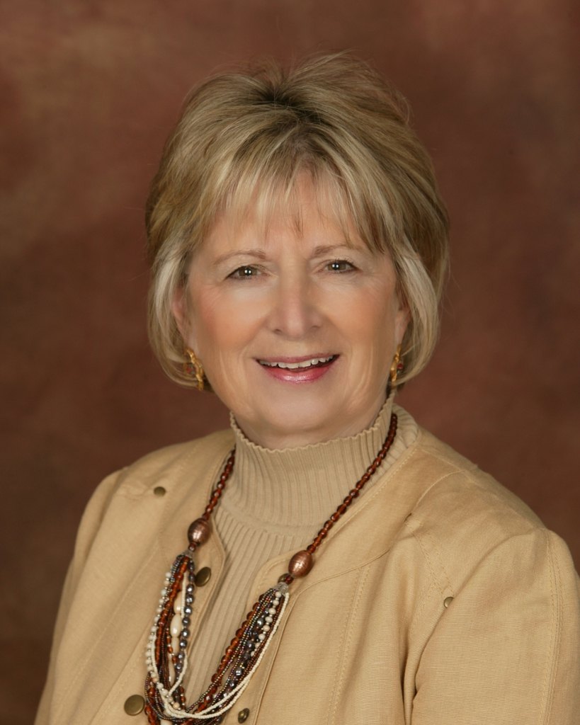 Sally Tobkin FERGUS FALLS, MN Real Estate Agent