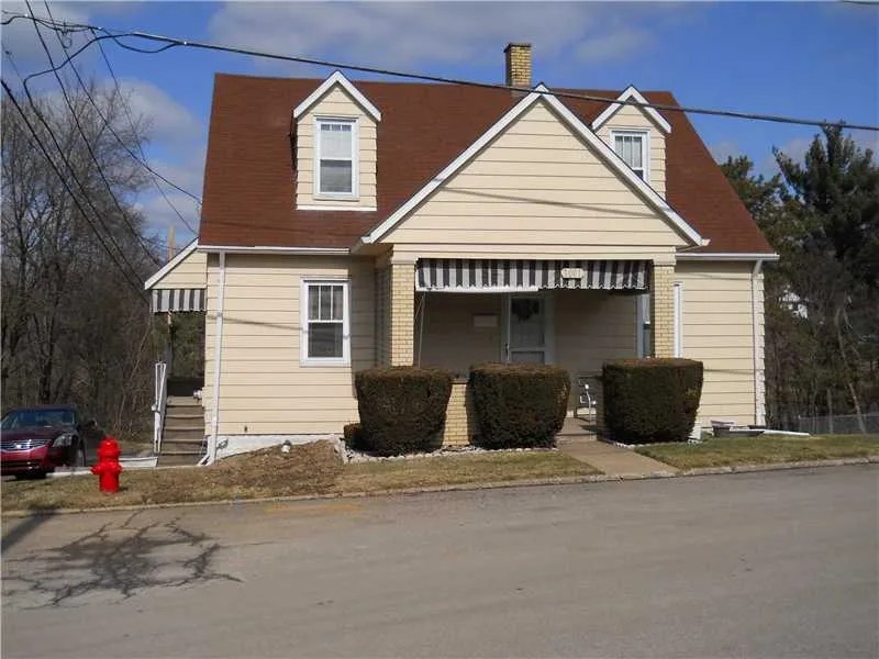 1001 Beech St, Ambridge, PA 15003