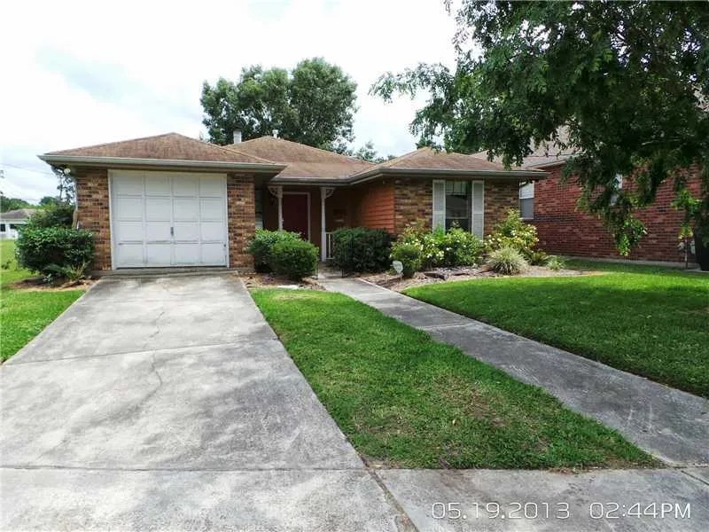 5236 Loveland St, Metairie, LA 70006