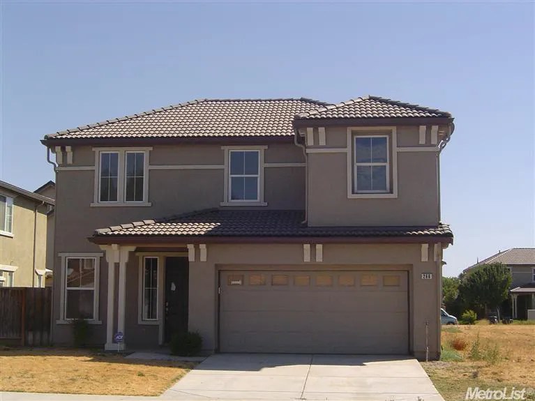 266 Thomsen Rd, Lathrop, CA 95330