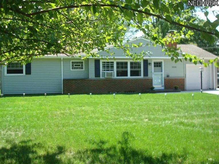 25235 Gessner Rd, North Olmsted, OH 44070