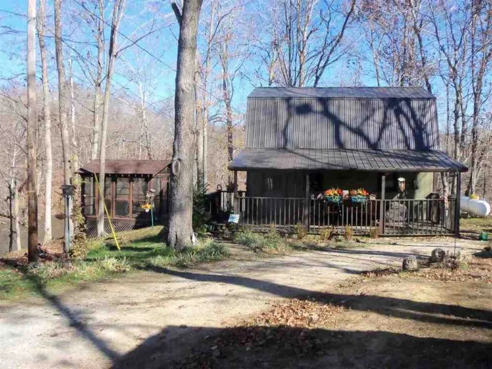 7 Simpson Harpe Ln, Cloverport, KY 40111