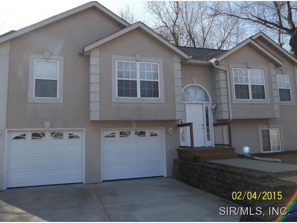 1840 Alexander St, Belleville, IL 62226