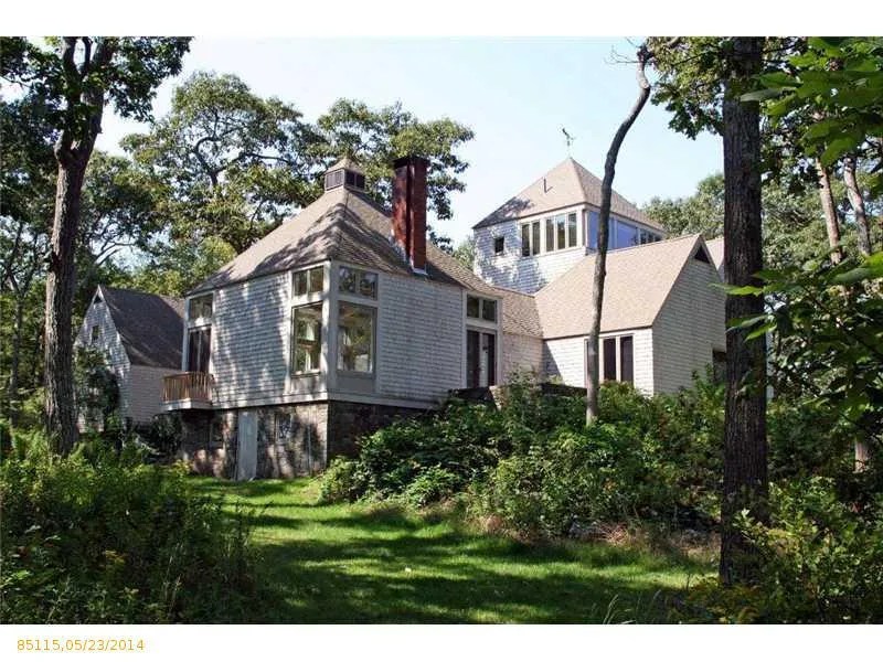 41 Old Mill Rd, Cape Elizabeth, ME 04107