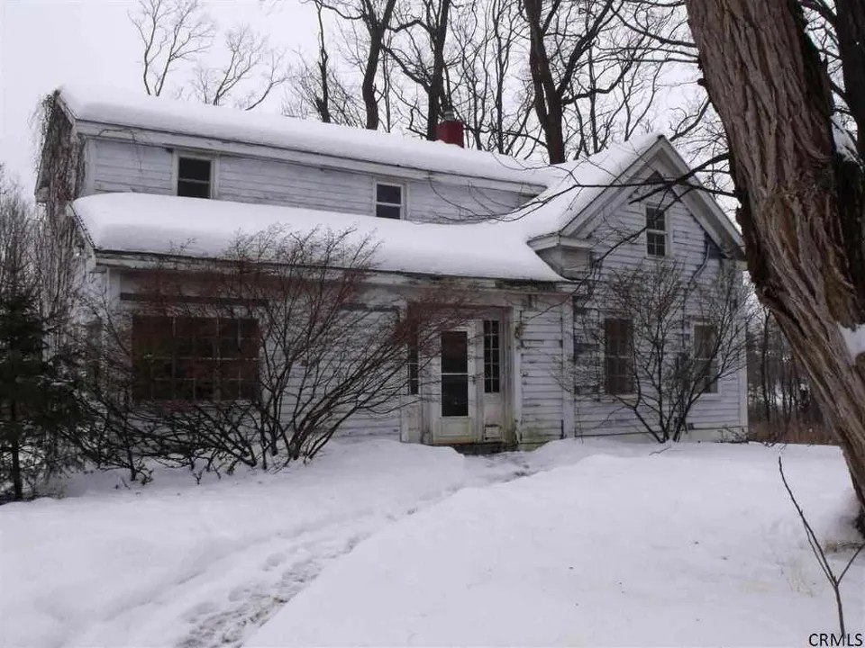 5106 Jockey St, Galway, NY 12020