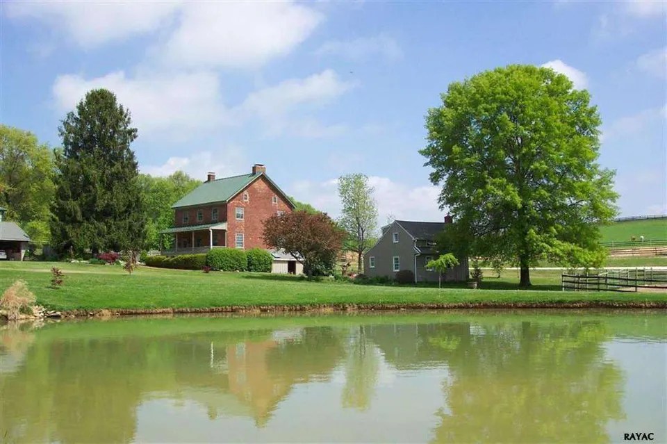 3624 Bowser School Rd, New Freedom, PA 17349