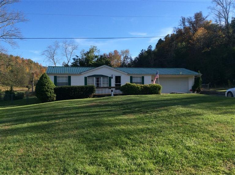 1476 Granny Holt Knob, Pine Knot, KY 42635