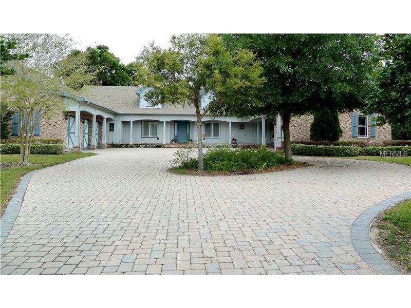 16019 E Shirley Shores Rd, Tavares, FL 32778
