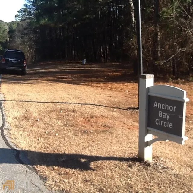 1220 Anchor Bay Cir, Greensboro, GA 30642