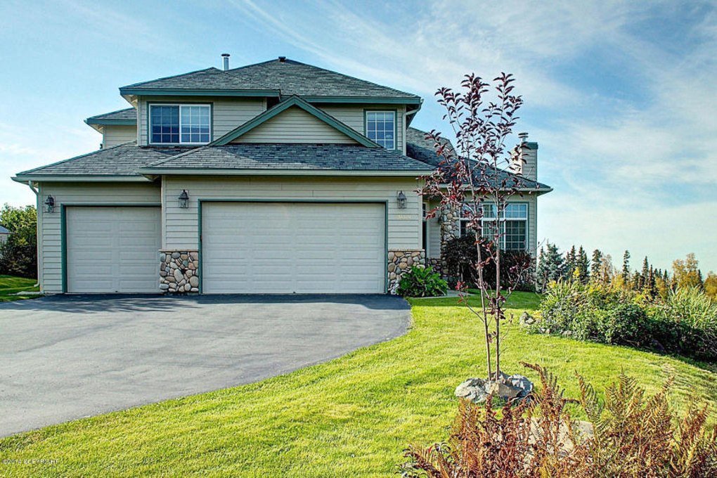 15600 Bridgeview Dr, Anchorage, AK 99516