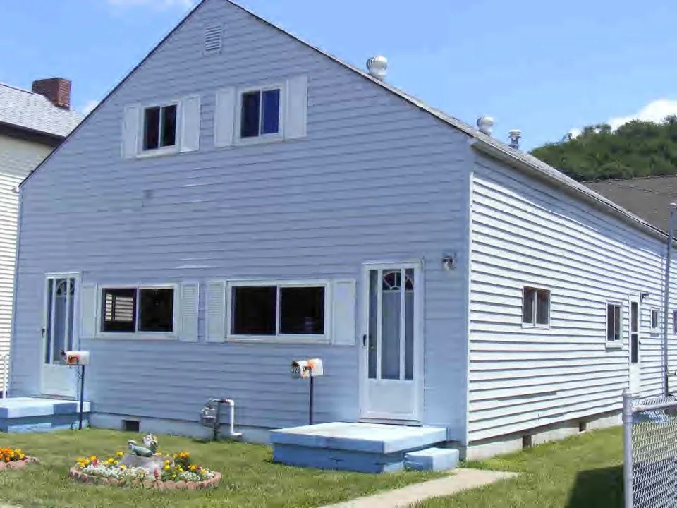 324 326 E Baltimore St, McMechen, WV 26040