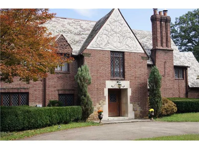 275 Pleasant Valley Rd, Bullskin Township, PA 15642