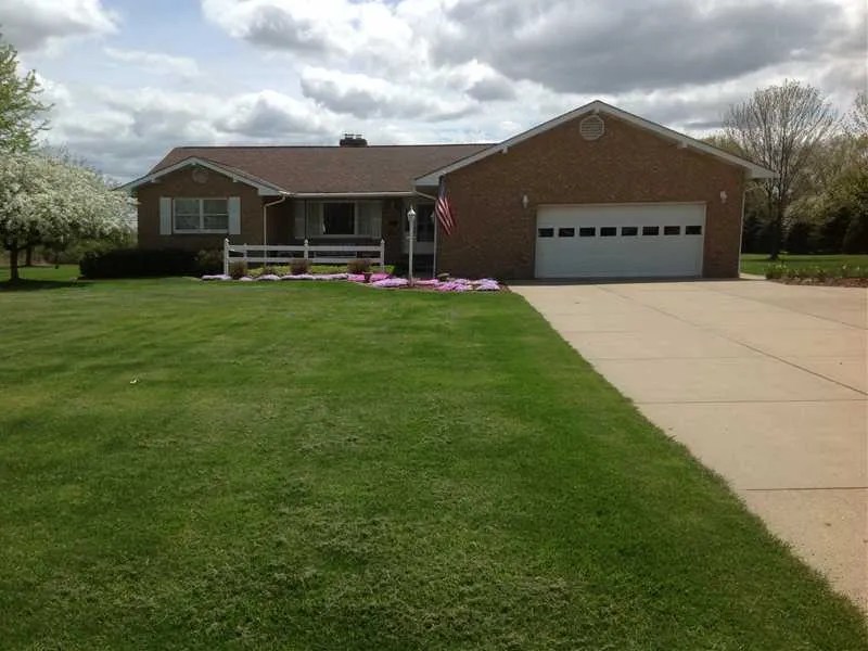 121 Double Rd, Renfrew, PA 16053