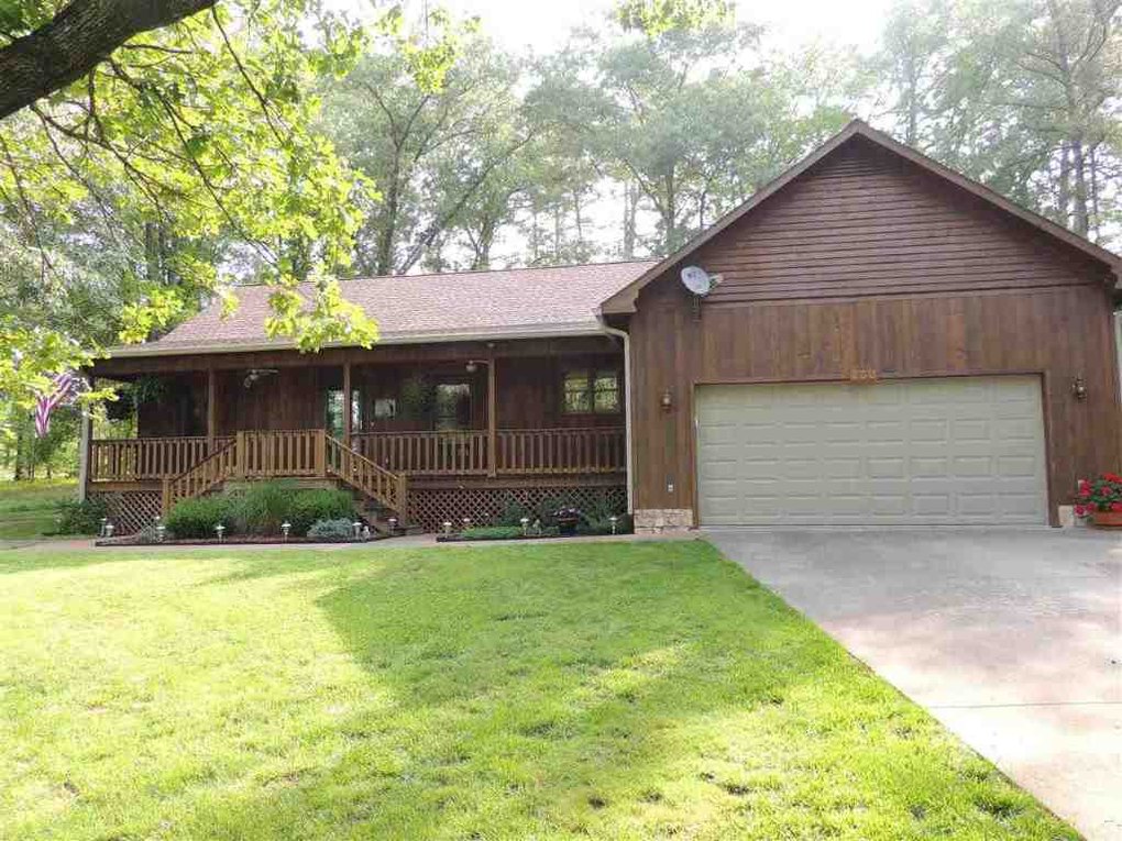 253 Lovers Ln, Benton, KY 42025