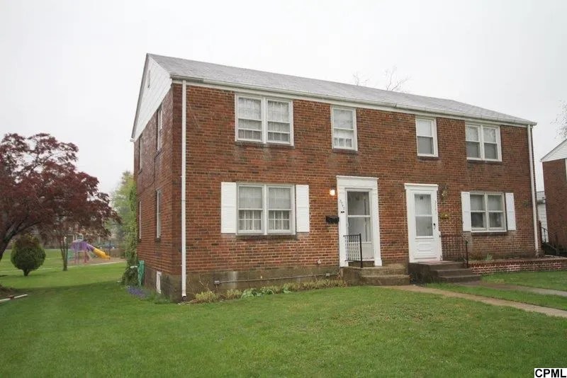 3743 Brisban St, Harrisburg, PA 17111