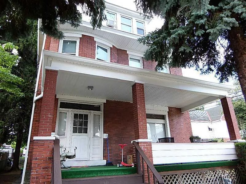 2902 Zephyr Ave, Pittsburgh, PA 15204