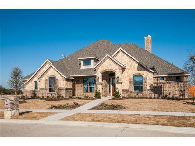 519 Savannah Dr, Ovilla, TX 75154