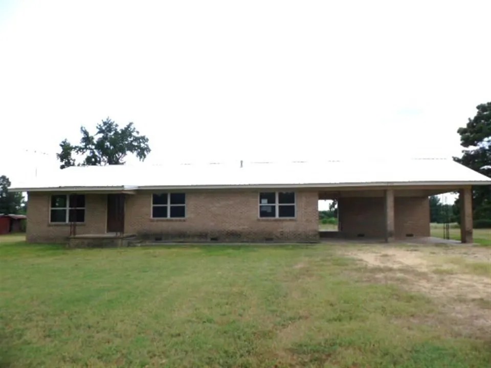 1636 Miller County 9, Fouke, AR 71837