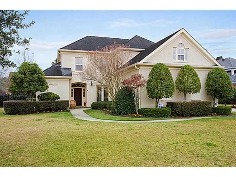 68 English Turn Dr, New Orleans, LA 70131