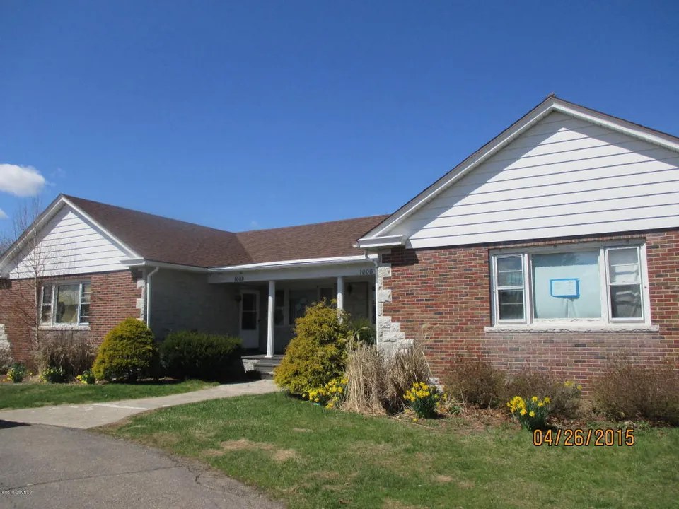 10061008 S Church St, Hazleton, PA 18201