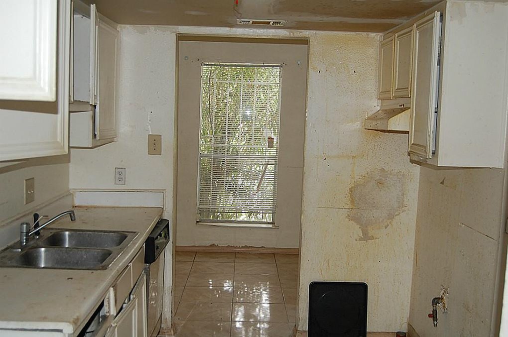 9707 Galaxy St, Houston, TX 77078
