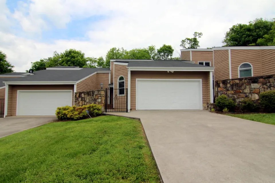 3638 Topside Rd Apt C, Knoxville, TN 37920