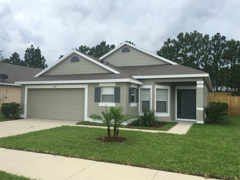1232 Longville Cir, Tavares, FL 32778