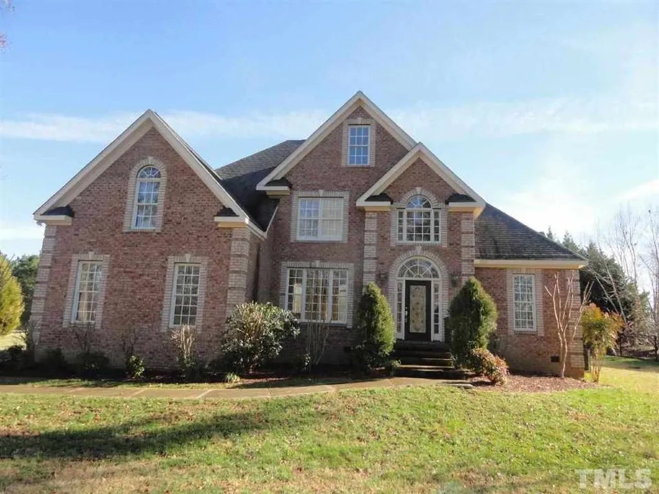 1086 Silverleaf Dr, Youngsville, NC 27596