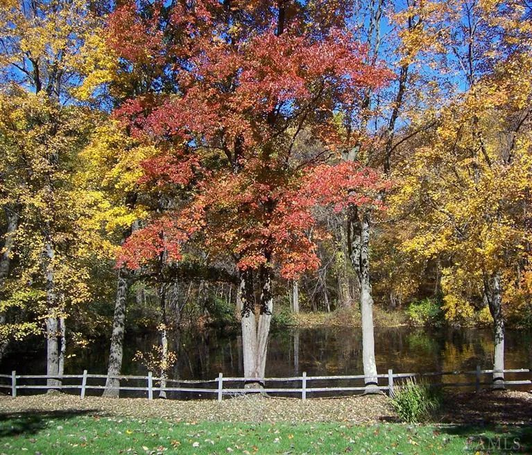 20 Grace Ln, Ossining, NY 10562