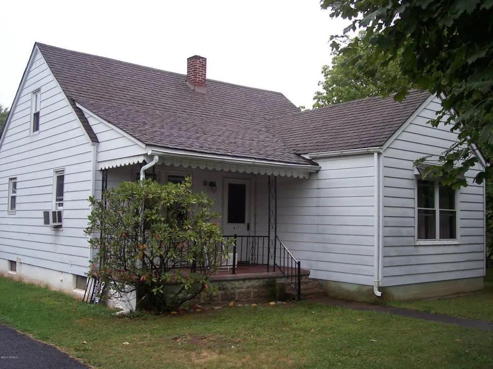 417 Shaffer Rd, Bloomsburg, PA 17815