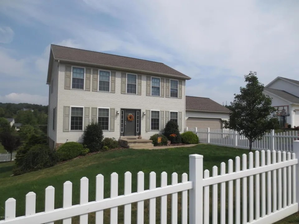 15 Chandler Dr, Orangeville, PA 17859