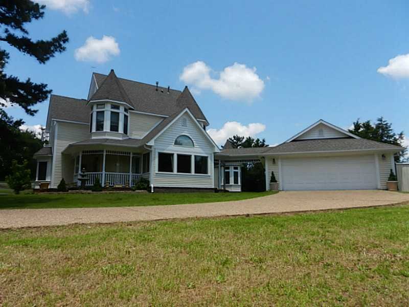 1266 N Plum St, Booneville, AR 72927