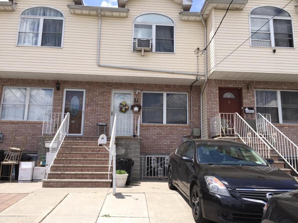 20 Jewett Ave, Staten Island, NY 10302