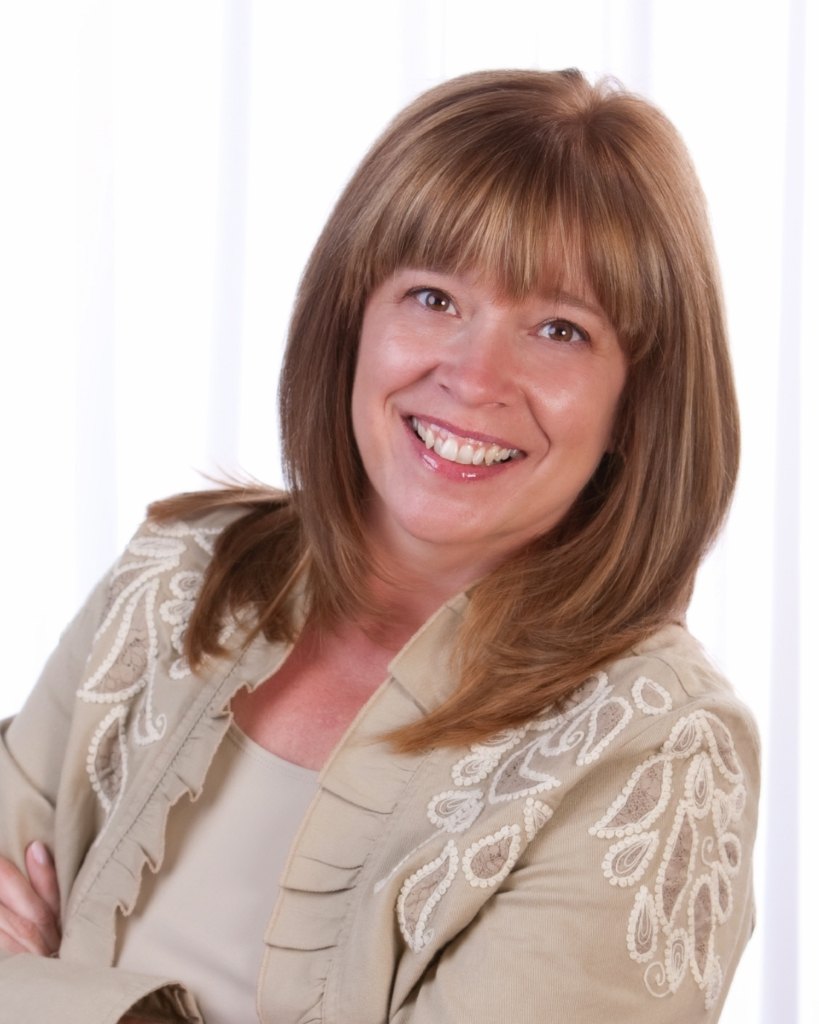 Holly Stickle WESTMINSTER, CO Real Estate Agent