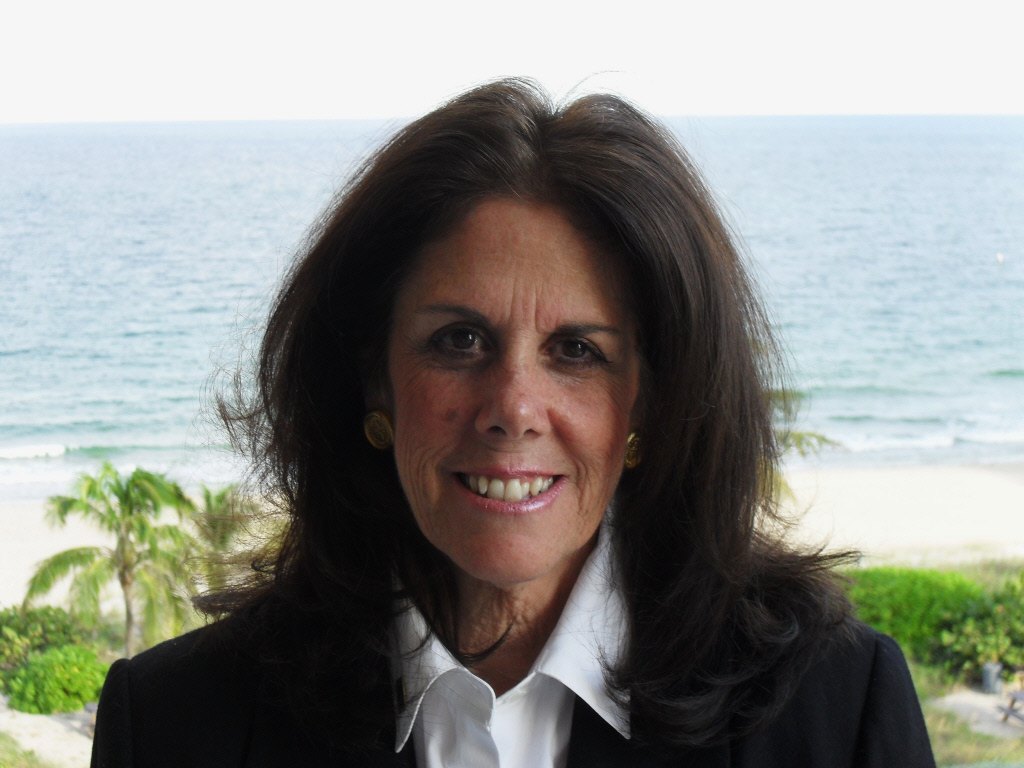 Lorraine Amlotte FORT LAUDERDALE, FL Real Estate Agent