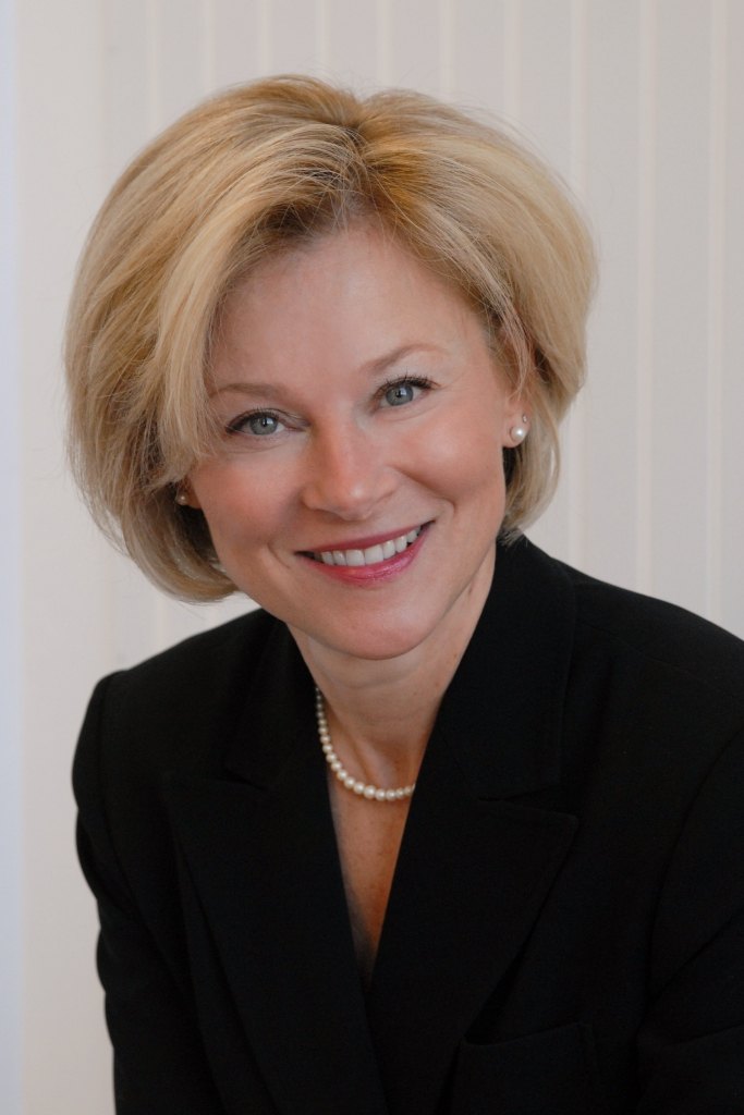 Jacqui Zuzgo Amherst, MA Real Estate Agent