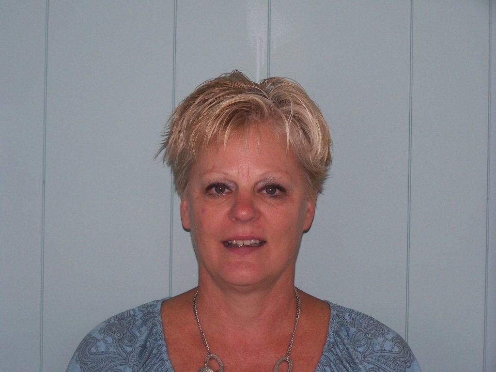 Vickie Harvey DECATUR, IN Real Estate Agent